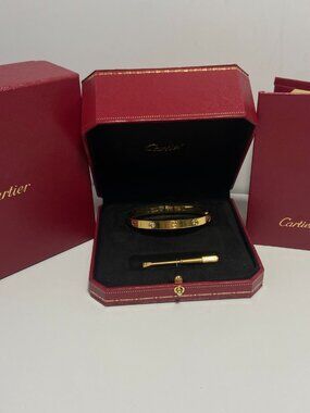 🔔Cartier bracelet size 17🔔